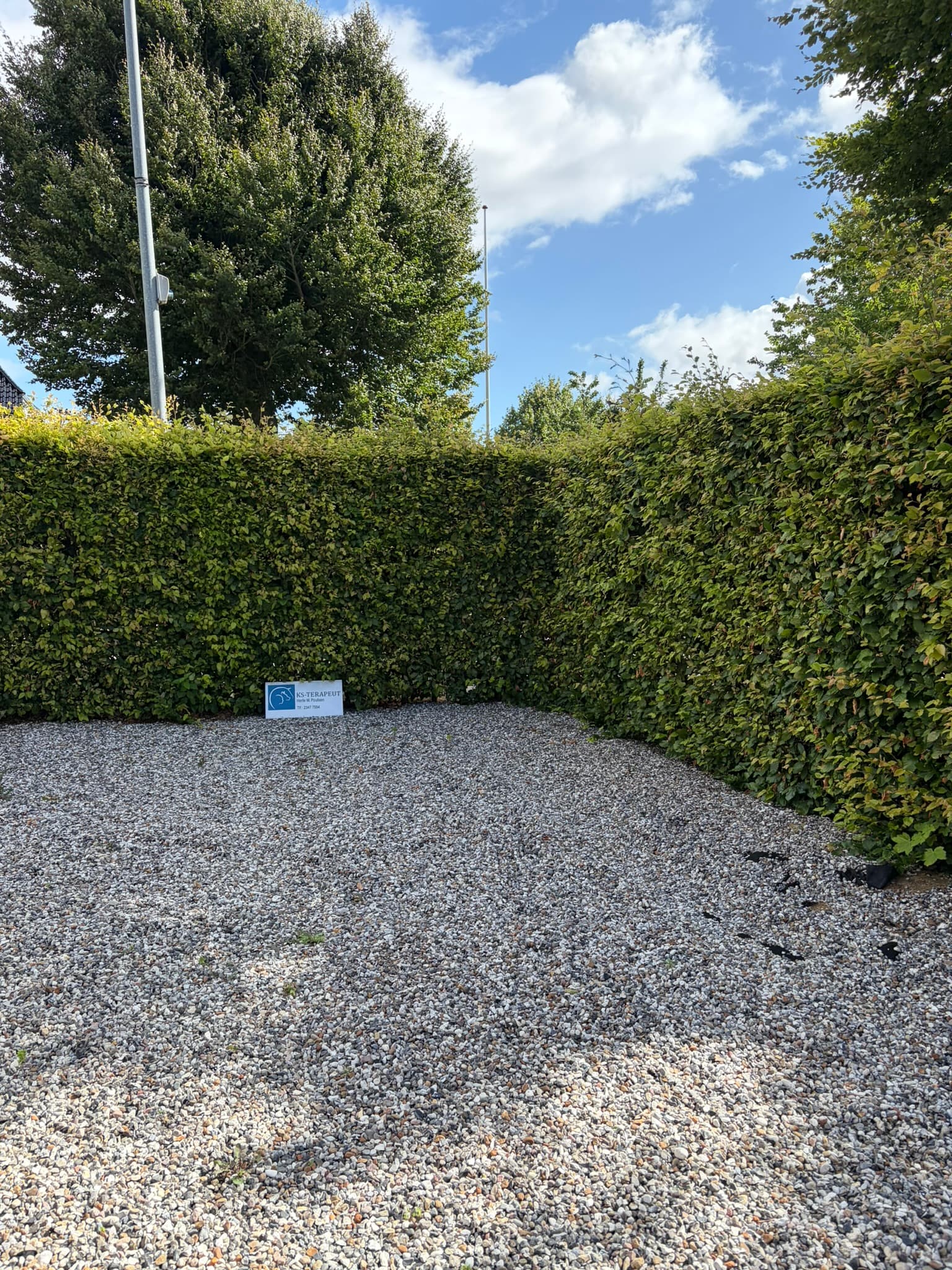 KS-Terapeut klinik parkering i Lund ved Horsens
